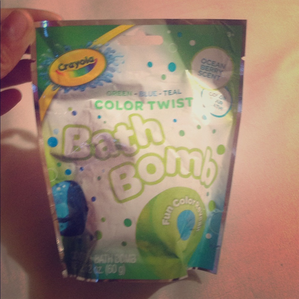 Bath bomb